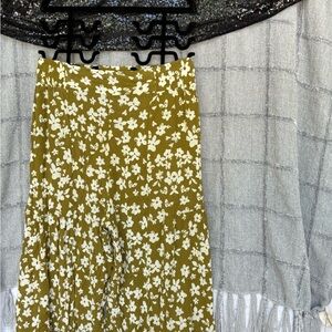 Elastic waist lightweight flowy pants